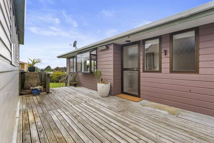 72 Brightside Road Stanmore Bay_17