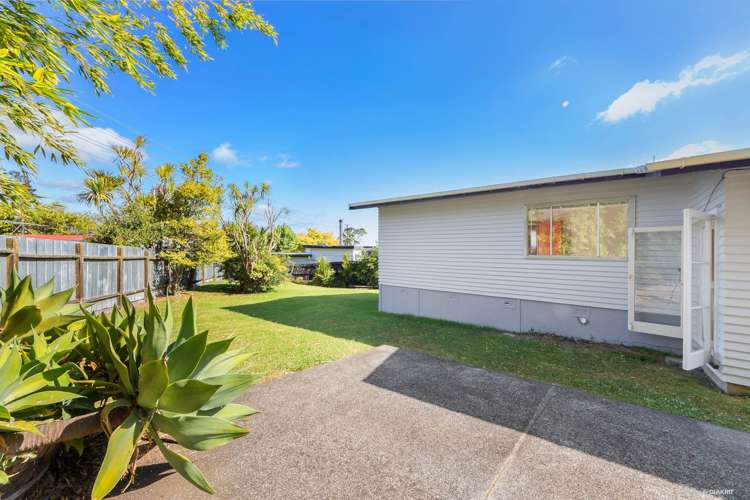 14 Sunray Avenue Titirangi_15