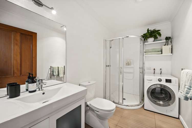 23 Douglas Street Mount Cook_9