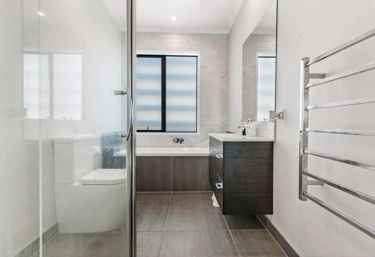 13 Te Aho Matua Road Hobsonville_11