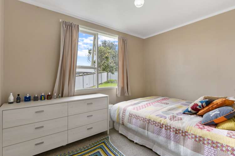 93 Crawford Avenue Mangere Bridge_9