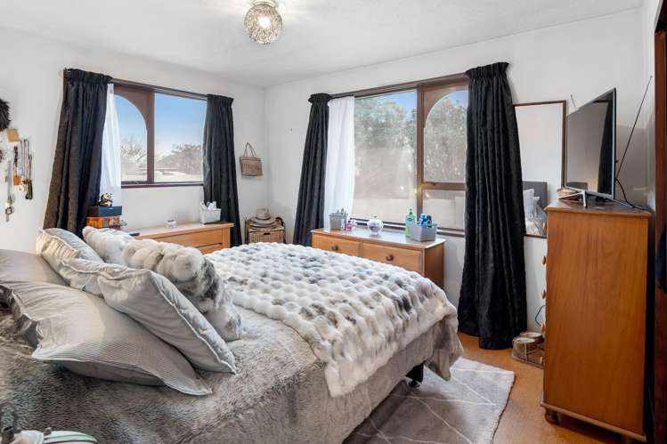 18 Greenock Street Redwood_18