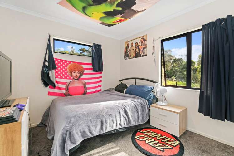 145 Brian Crescent Stanmore Bay_15