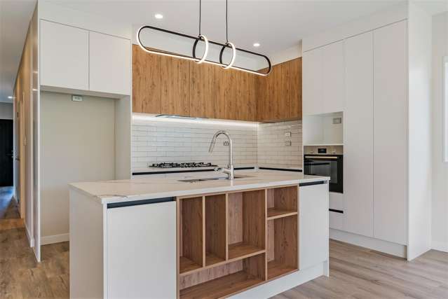 40 Whakairo Crescent Gulf Harbour_4