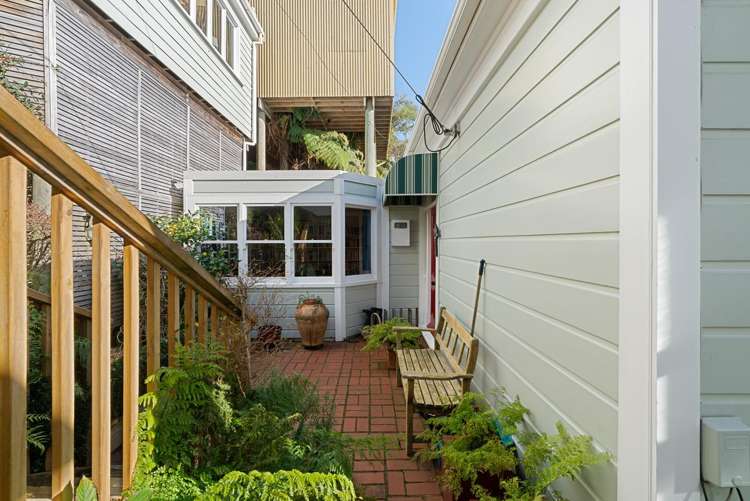 16 Dorking Road Brooklyn_27