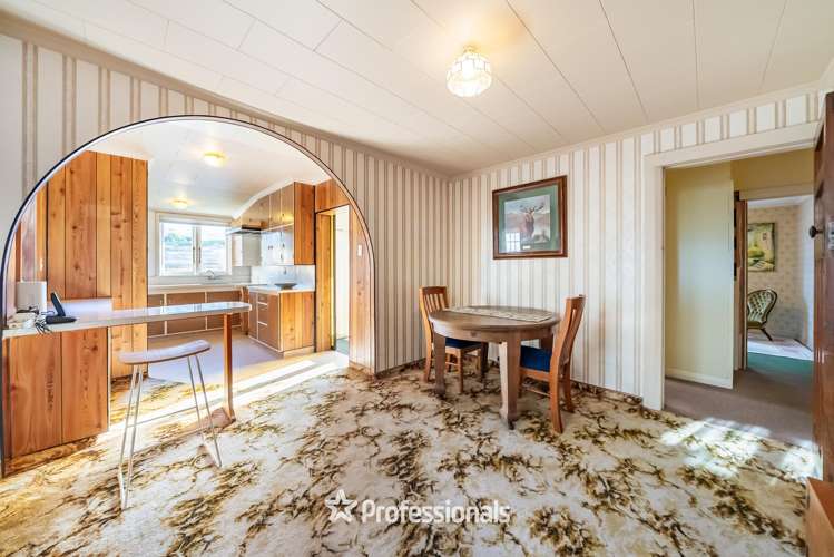 87 Penrose Street Woburn_8