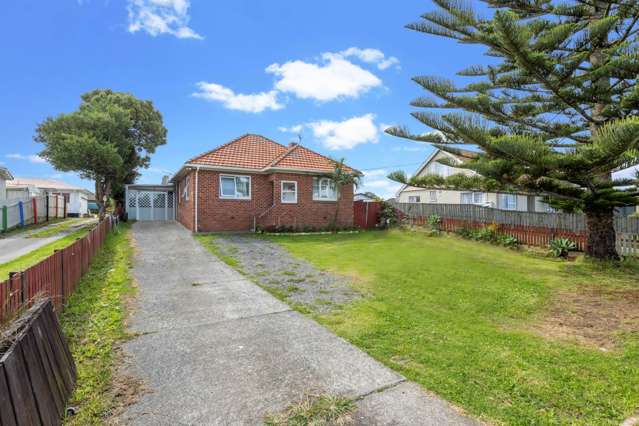 1/11 George Street Mangere East_2