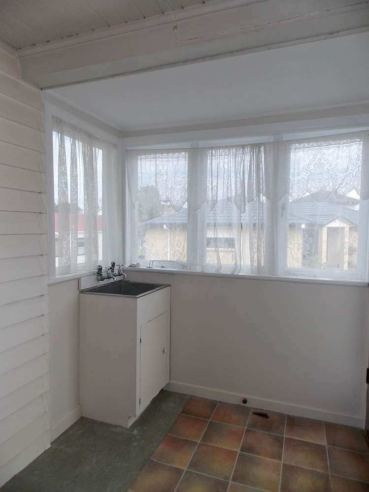 9 Mount Roskill Road Mount Roskill_12