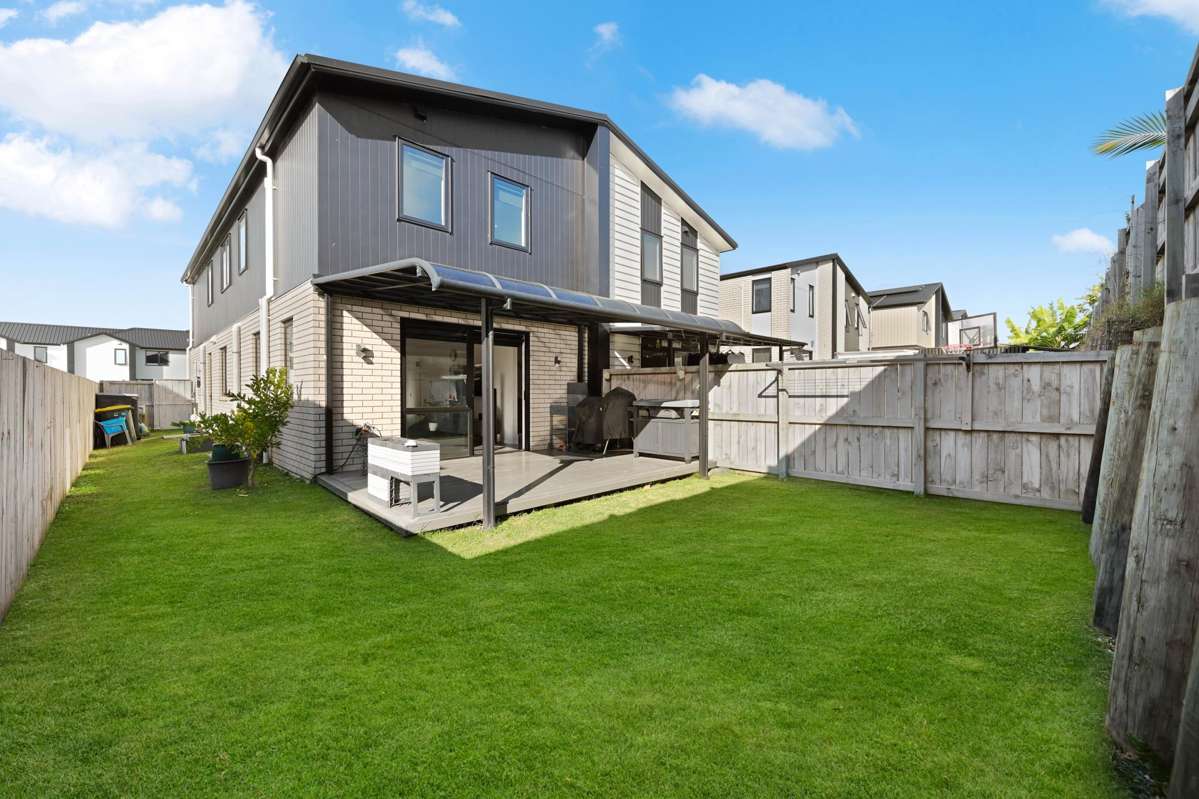 2/63 Cabourne Drive_1