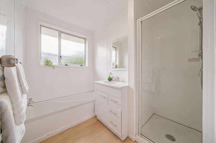 77 Pasadena Crescent Totara Park_17