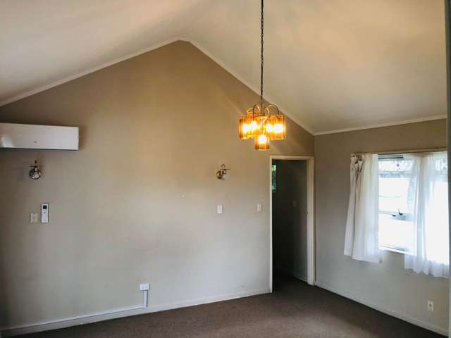 2/112 Carrington Road Mt Albert_4