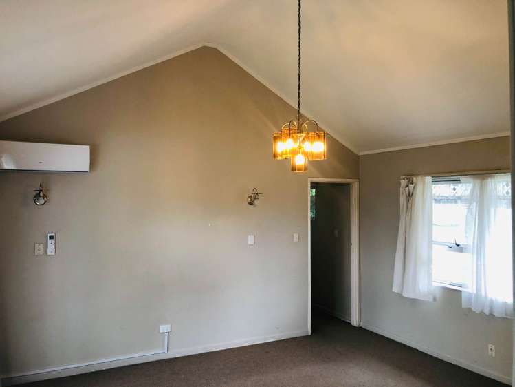 2/112 Carrington Road Mt Albert_4