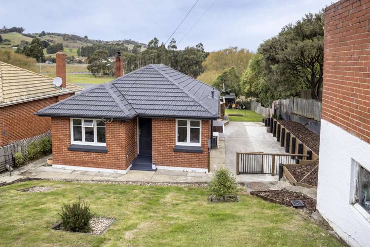 28 Waldron Crescent Green Island_17