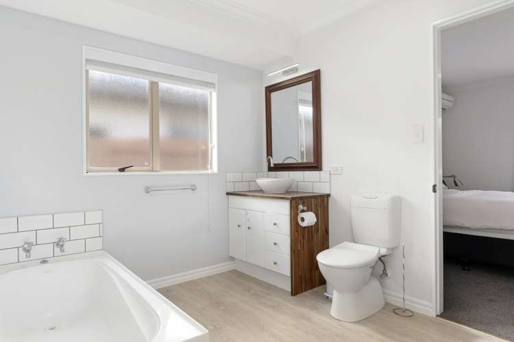 80 Corinth Grove Papamoa_12