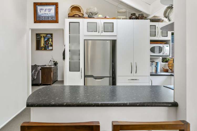 28 Kahurangi Drive Rangatira Park_5