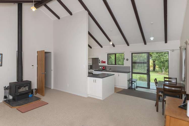 6 Elsdon Best Street Riverdale_1