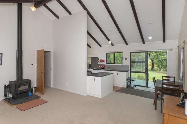 6 Elsdon Best Street Riverdale_1