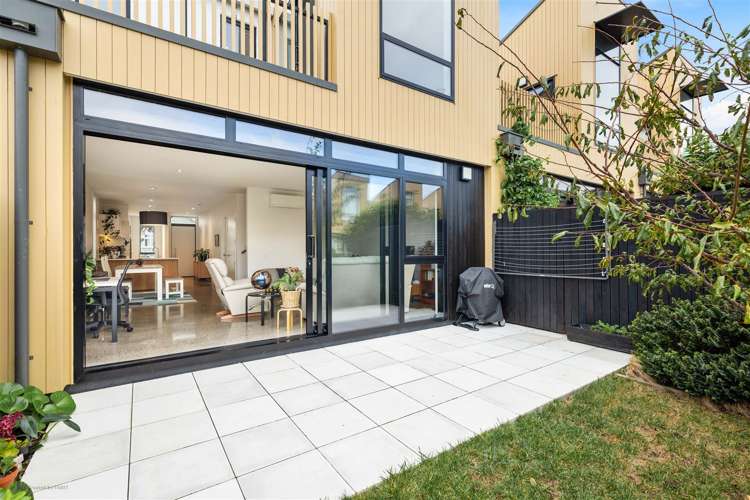 6 Cochrane Road Hobsonville_21