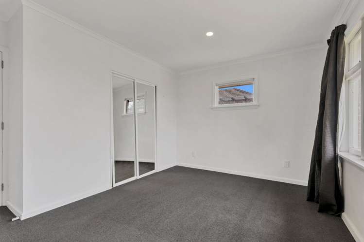 35 Basingstoke Street Aranui_15