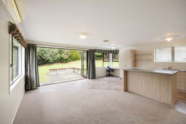 7 Eliot Place Leamington_1