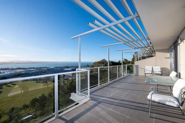 Coastal Views & Easy Living in Ahuriri