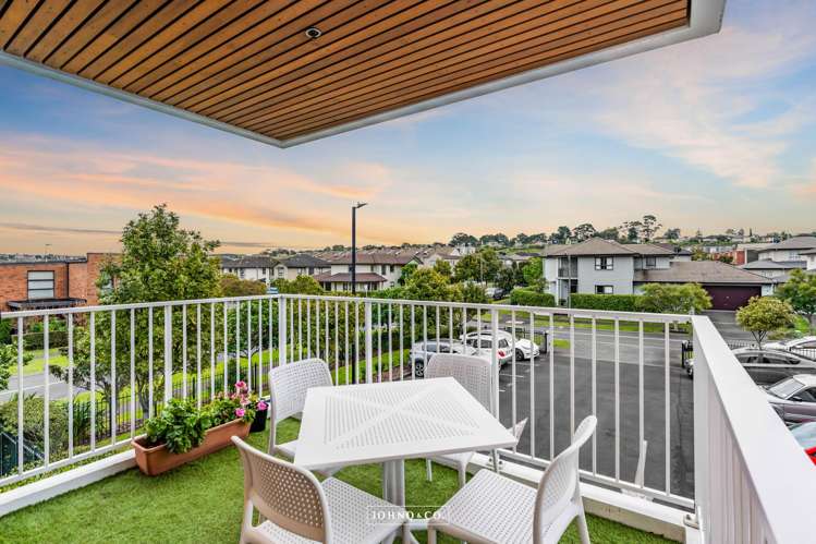 101/3 Bluegrey Avenue Stonefields_2