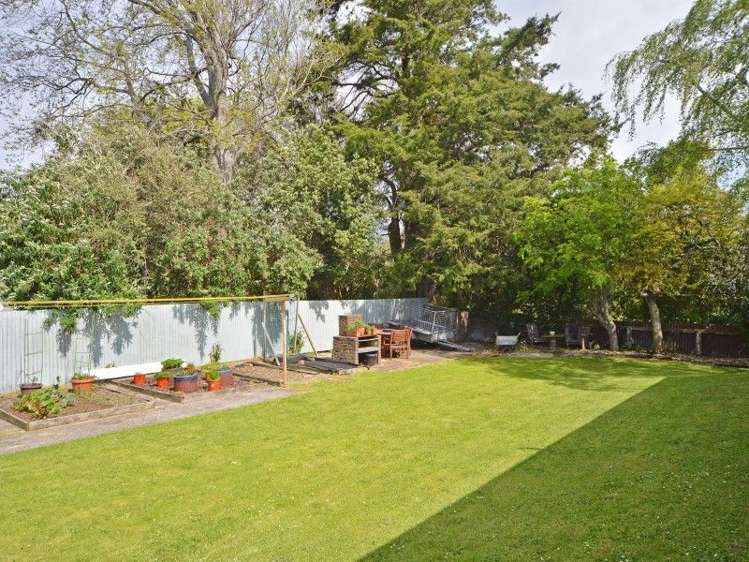 69 Park Road Carterton_16