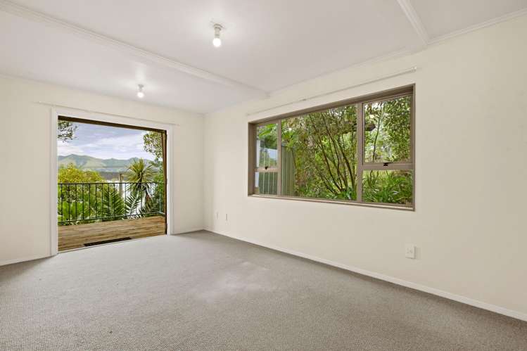 8 Bayview Road Charteris Bay_18