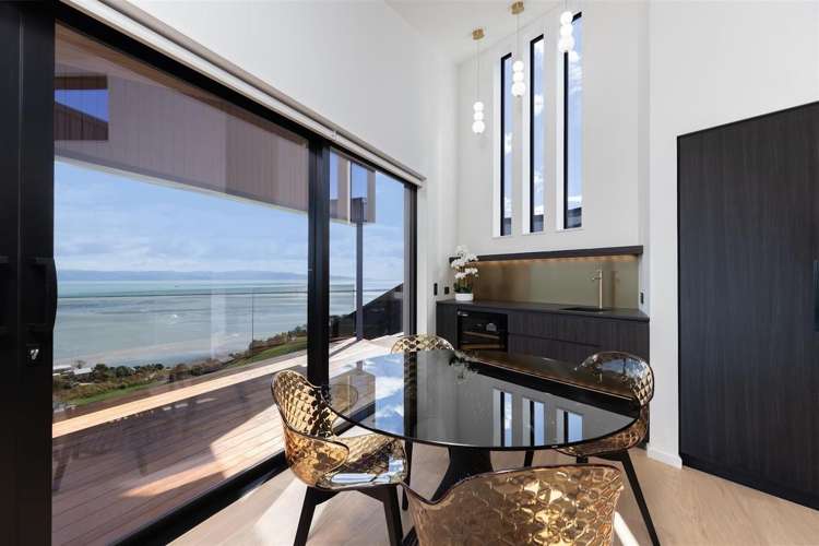 85 Bay View Road_5