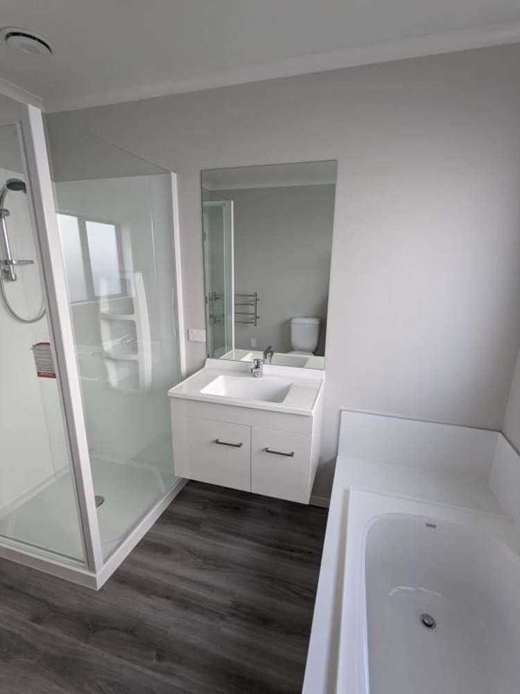  A/2 Miro Street Levin_10