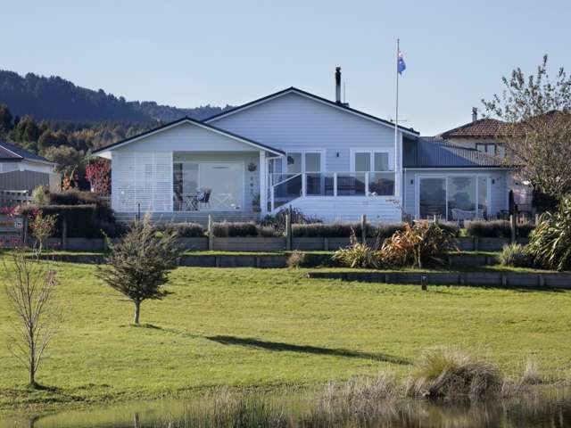 11 Pukeko Way Kinloch_2