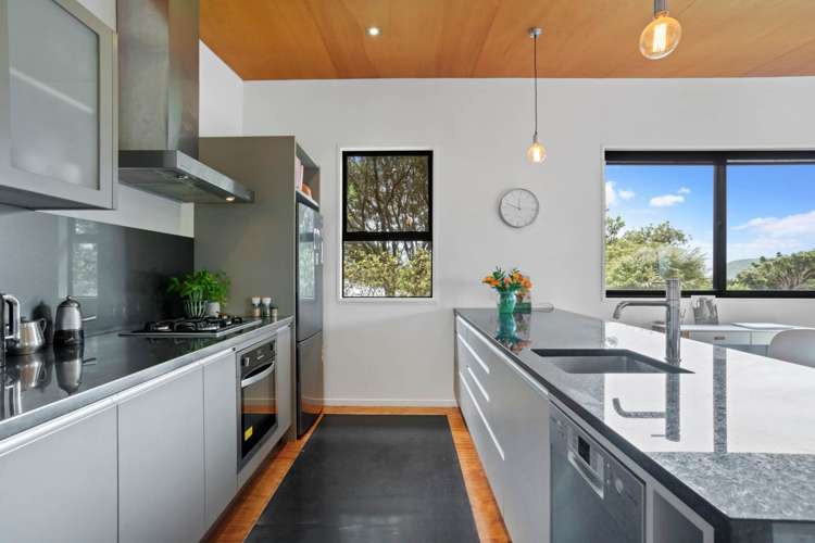 266 Bethells Road Bethells Beach_5