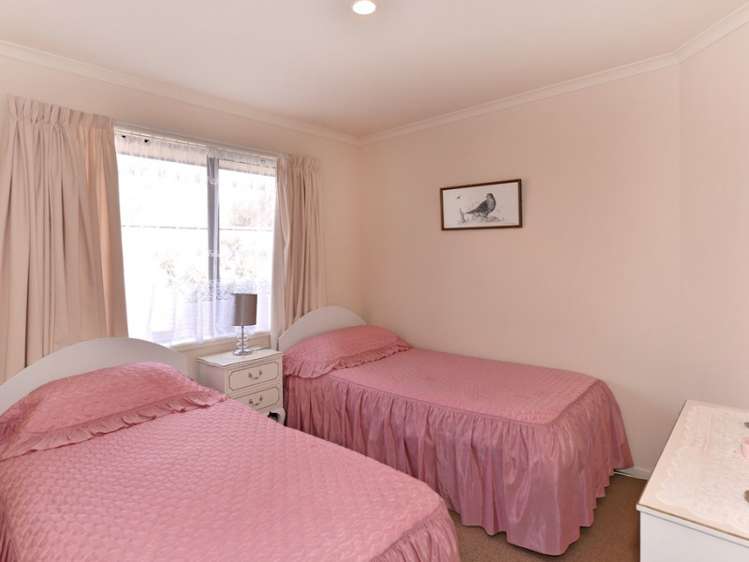 31 Hollybush Drive Brightwater_10