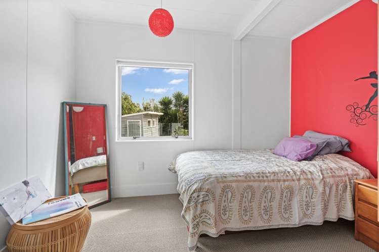 1 Munro Street Onerahi_18