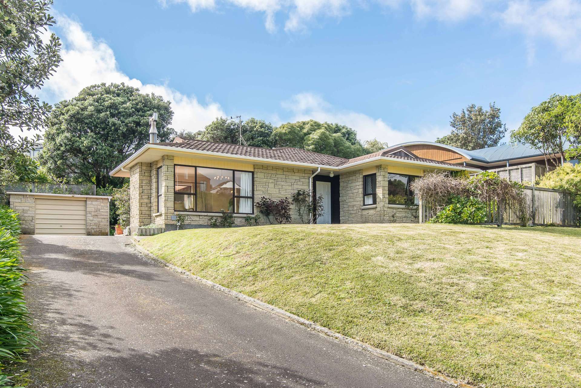 32 Weggery Drive Waikanae Beach_0