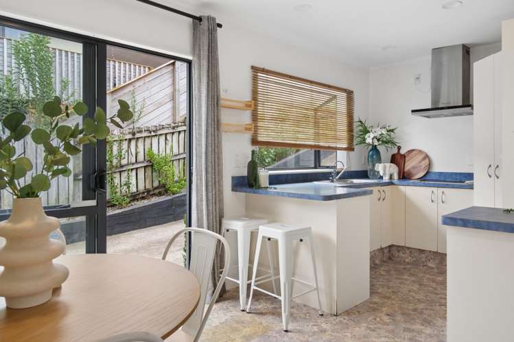 12A Resolution Road Welcome Bay_1