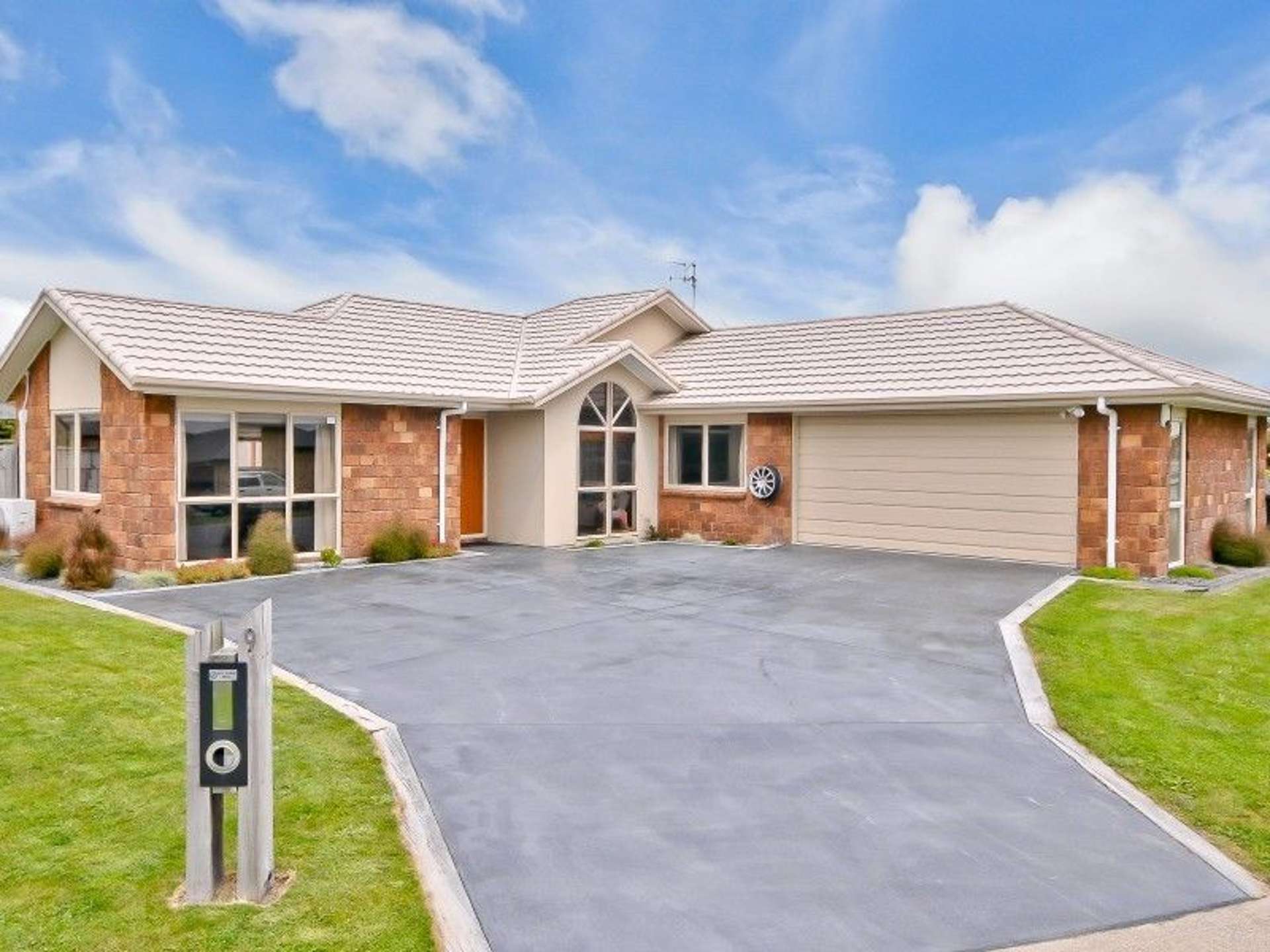 9 Westminster Place Rototuna North_0