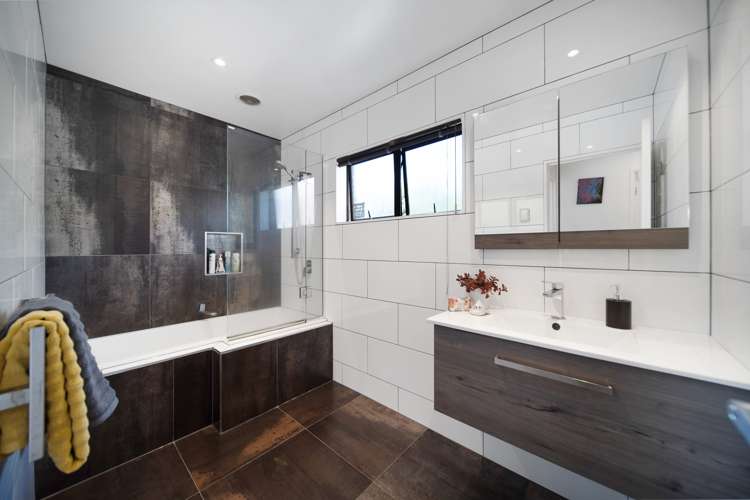 8 Riksha Place Conifer Grove_11