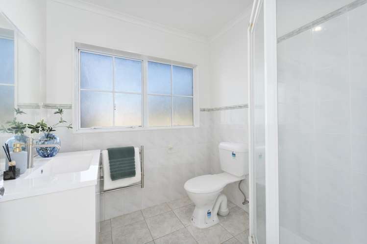 2 Diana Place Ranui_14