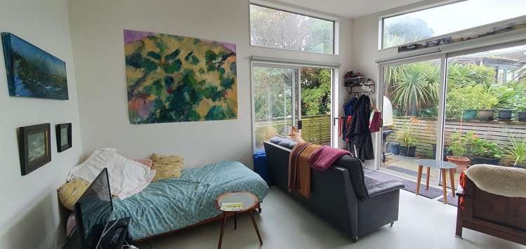 123 Wellington Road Paekakariki_3