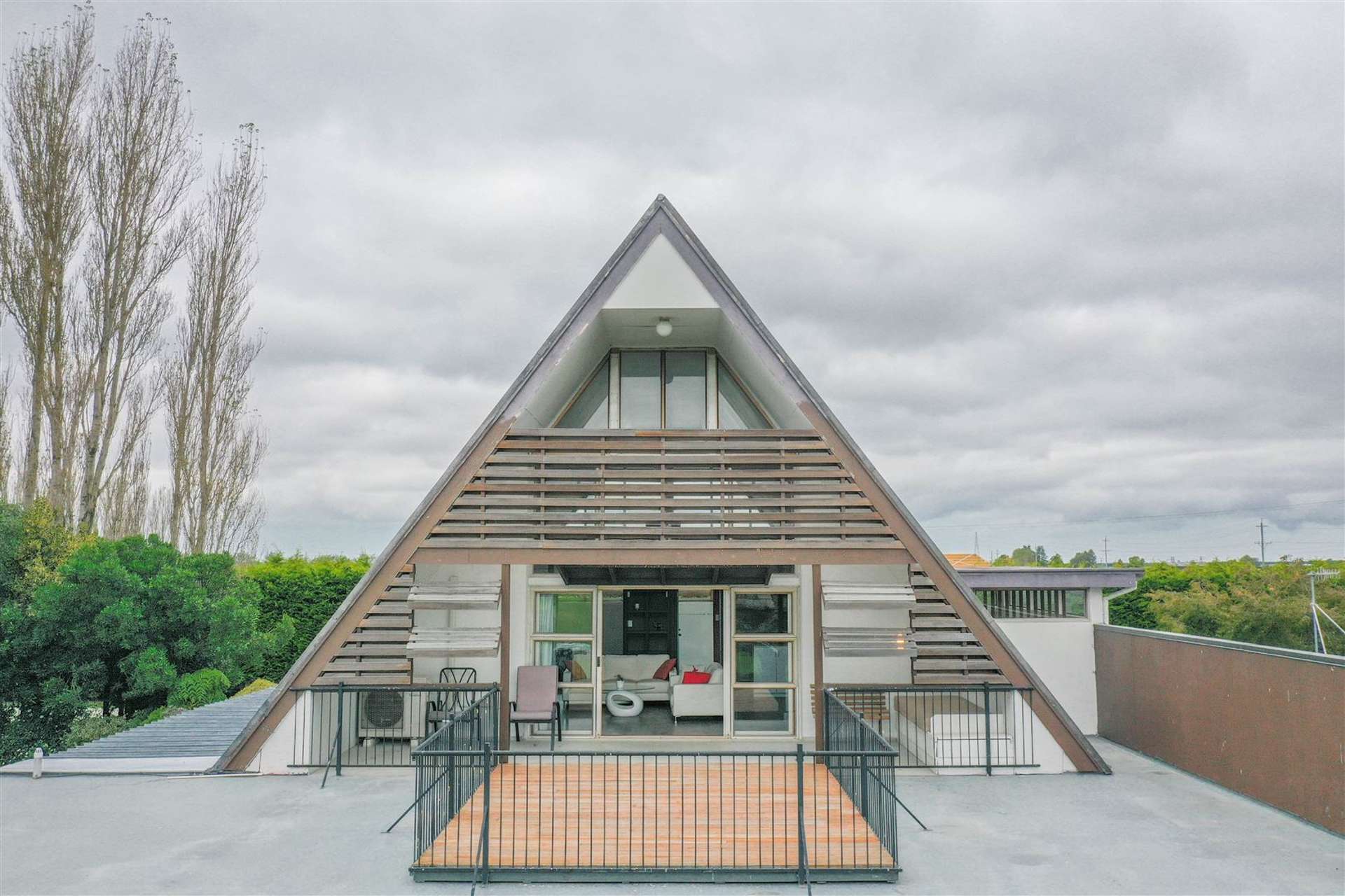 Loft/347 Grahams Road, Tinwald Ashburton_0