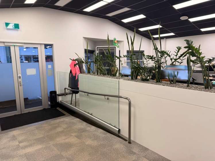 220 Broadway Avenue City Centre_5