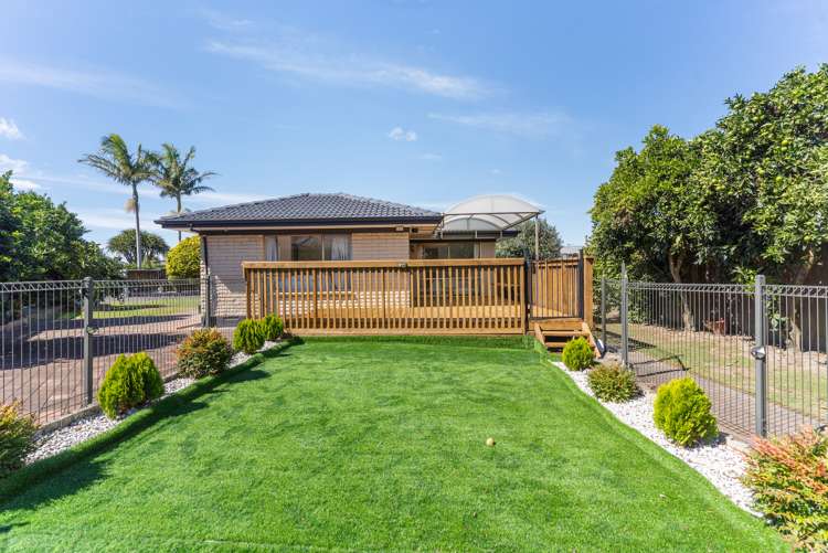 51 Carnoustie Drive Wattle Downs_23