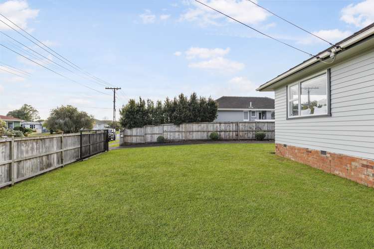 48 Dale Crescent Pakuranga_16