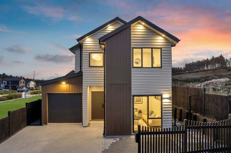 3 Maheu Lane Orewa_24