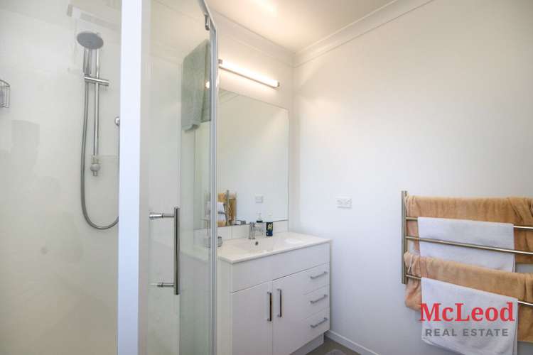 8 Alton Place Allenton_17