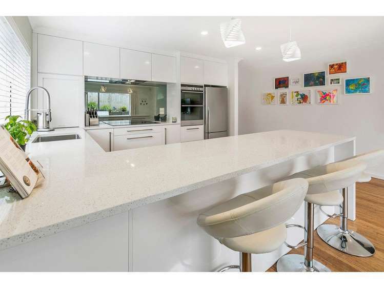 7 Hendrika Court Hobsonville_6