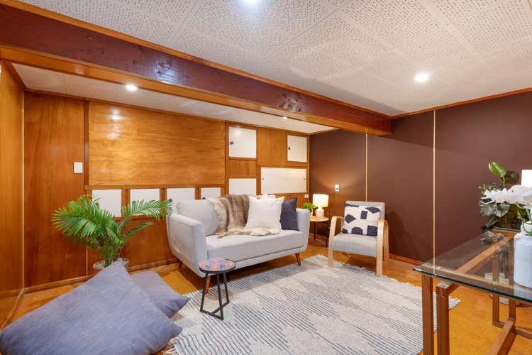 64 Helston Road Paparangi_17