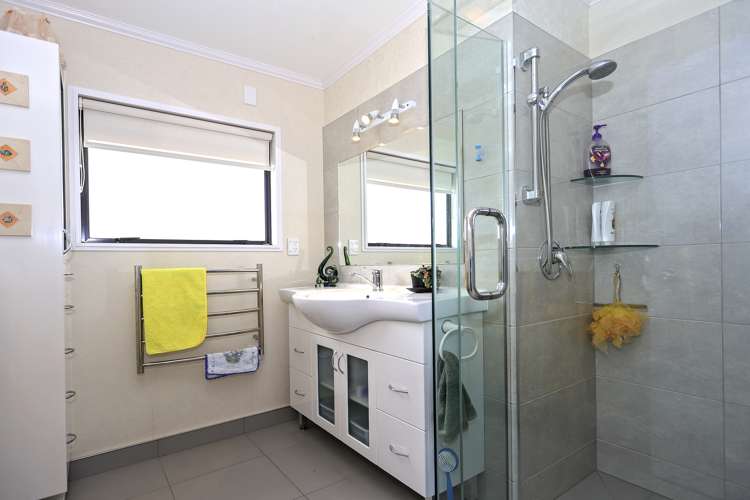 10 Tyrone Street Greerton_8