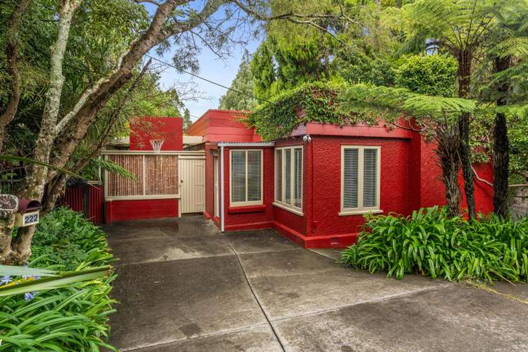 222 Godley Road Titirangi_21